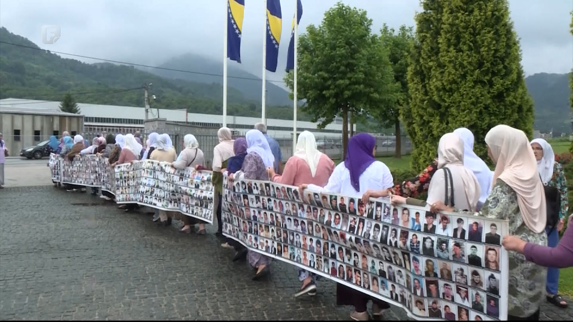 Mirna protestna šetnja ovaj put nije održana u Tuzli već u Potočarima